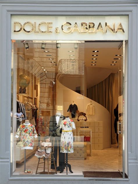 dolce gabbana outlet barcelona.